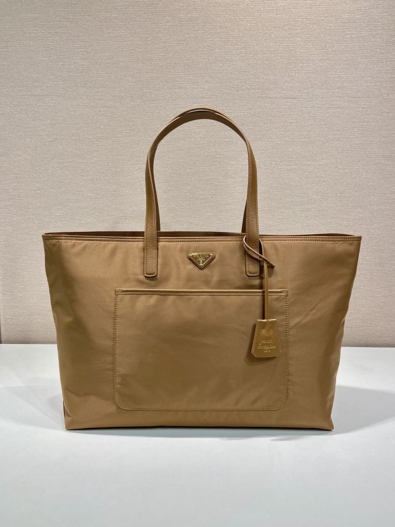 Pra*a tote bags